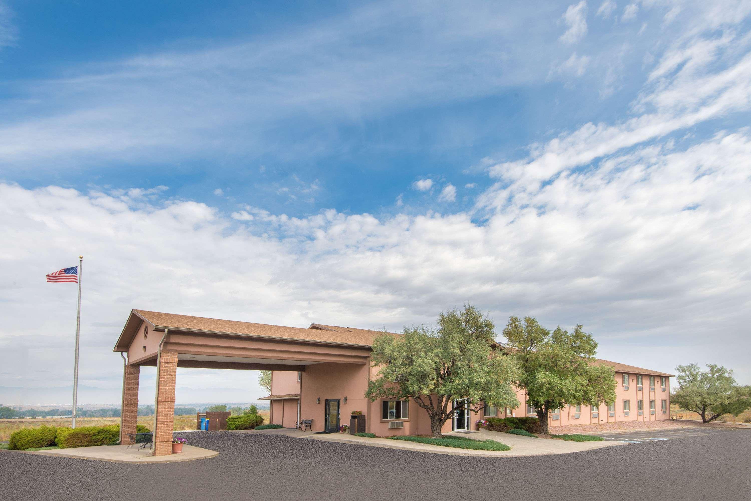 Super 8 By Wyndham Florence Co Exteriér fotografie